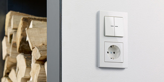 JUNG KNX Taster F 10 bei Elektro Mühlbauer GmbH in Lauterhofen