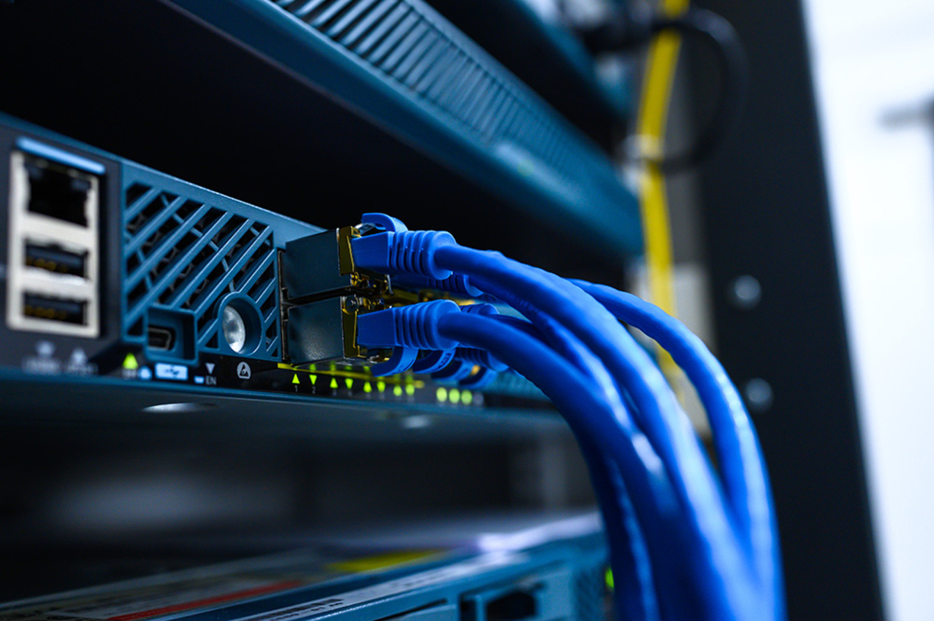 Netzwerke bei Elektro Mühlbauer GmbH in Lauterhofen
