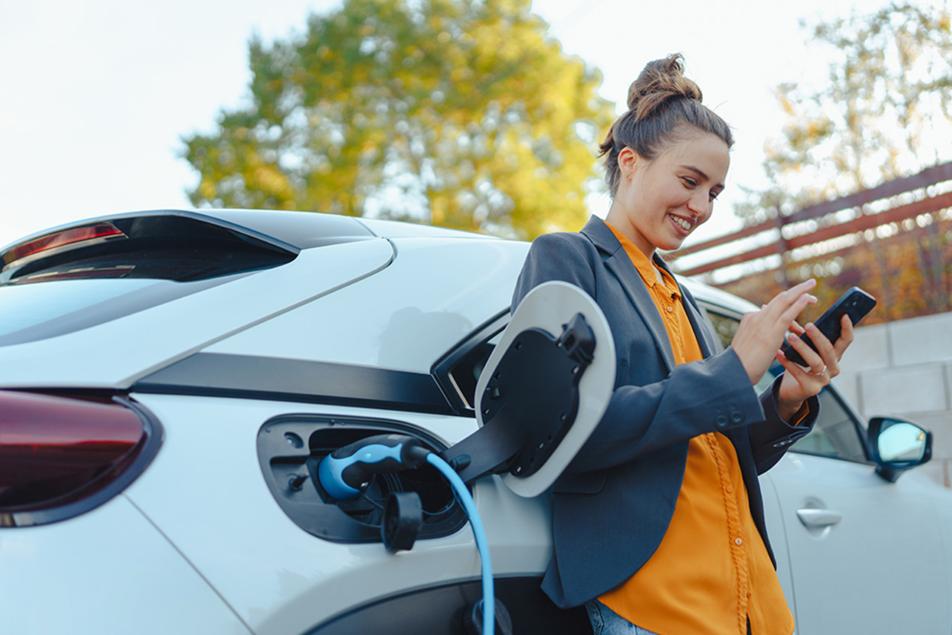 Elektro­mobilität bei Elektro Mühlbauer GmbH in Lauterhofen
